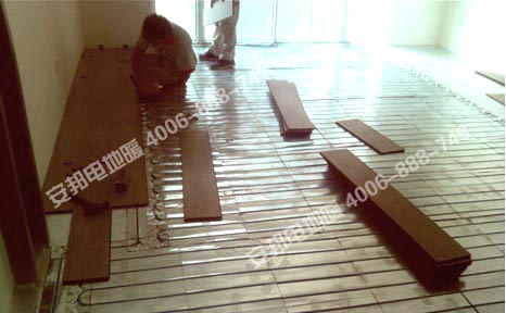 發(fā)熱電纜安裝完成