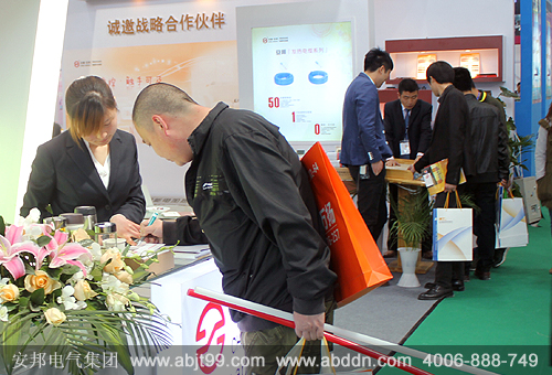 ����늵�ůչ���F(xi��n)���D