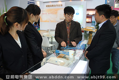 �l(f��)����|늵�ů���g(sh��)�����F(xi��n)��(ch��ng)�D